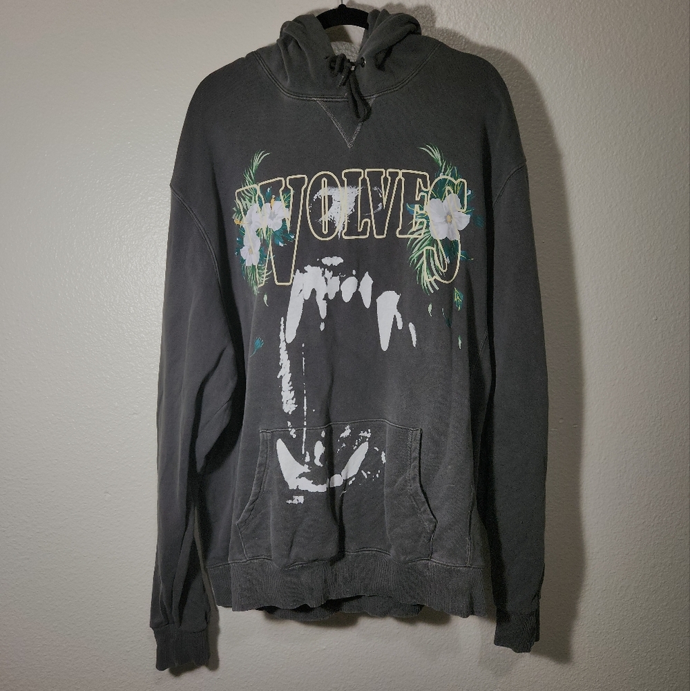DARC SPORT Grey Wolves Floral Sweater.